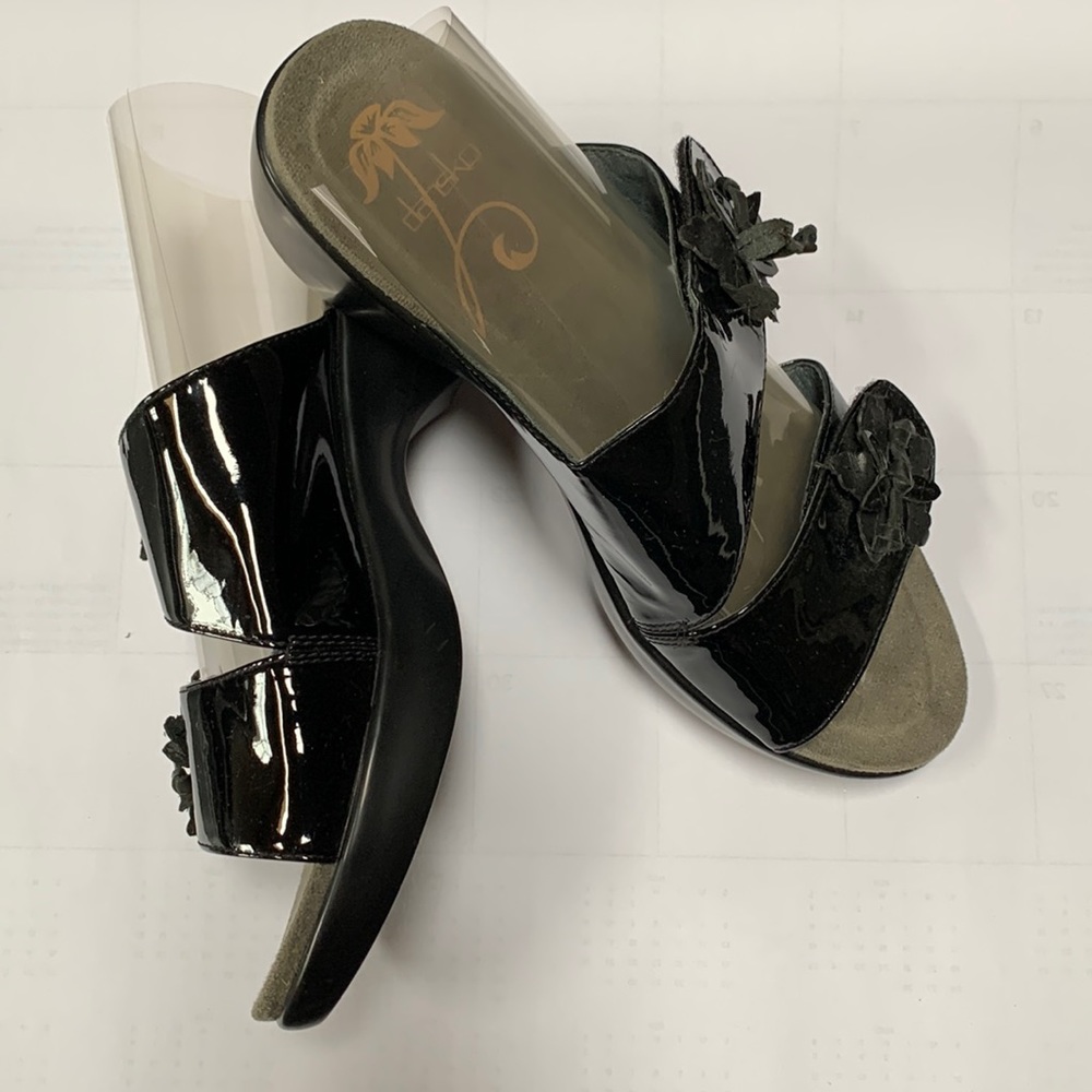 Dansko Patent Slide Black Size 39